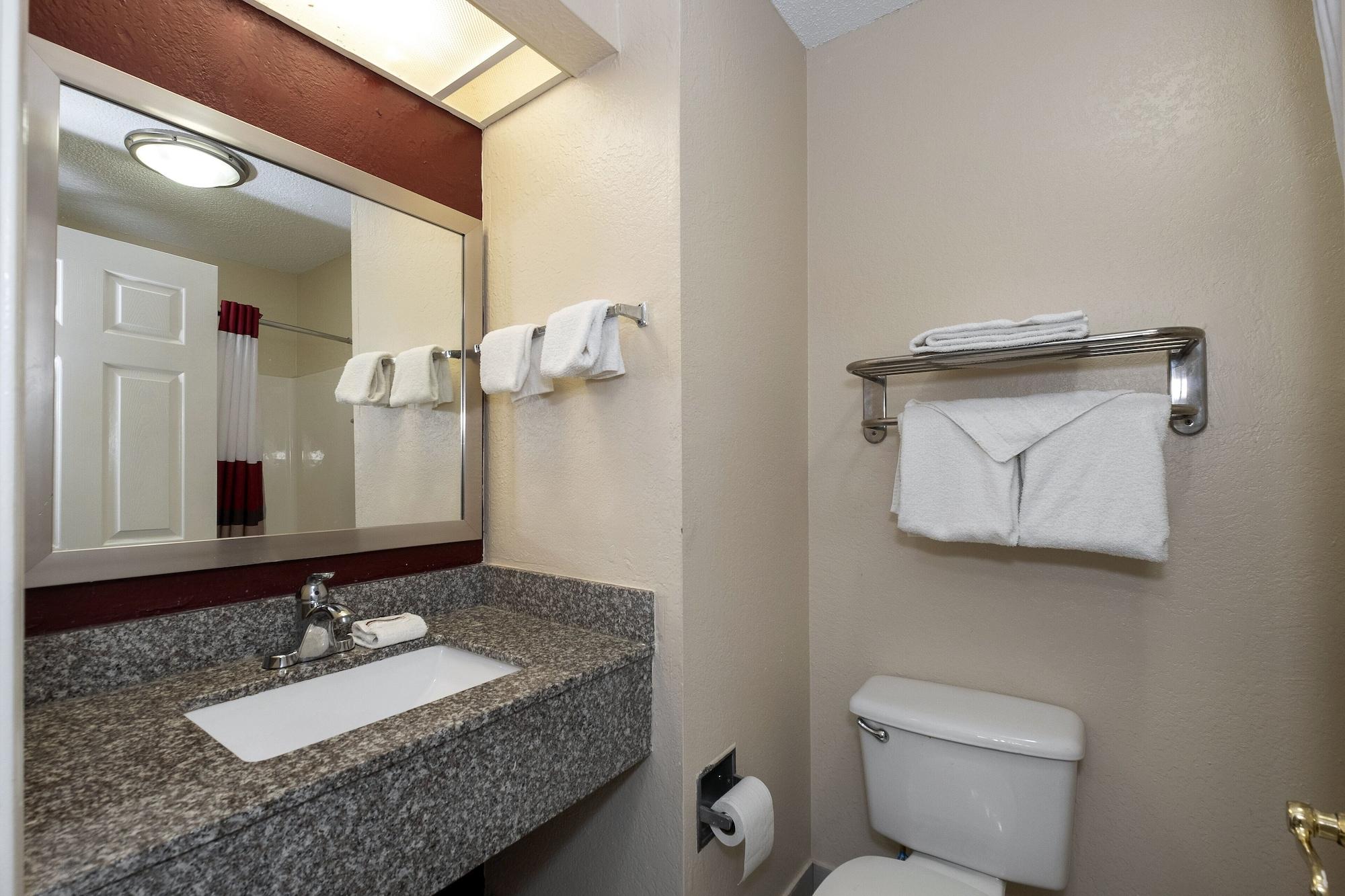 Red Roof Inn & Suites Pensacola-Nas Corry Beach Haven Exteriér fotografie